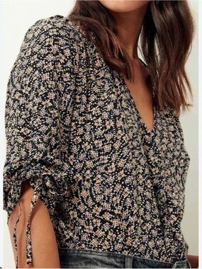 Sessun Lazna Blouse
